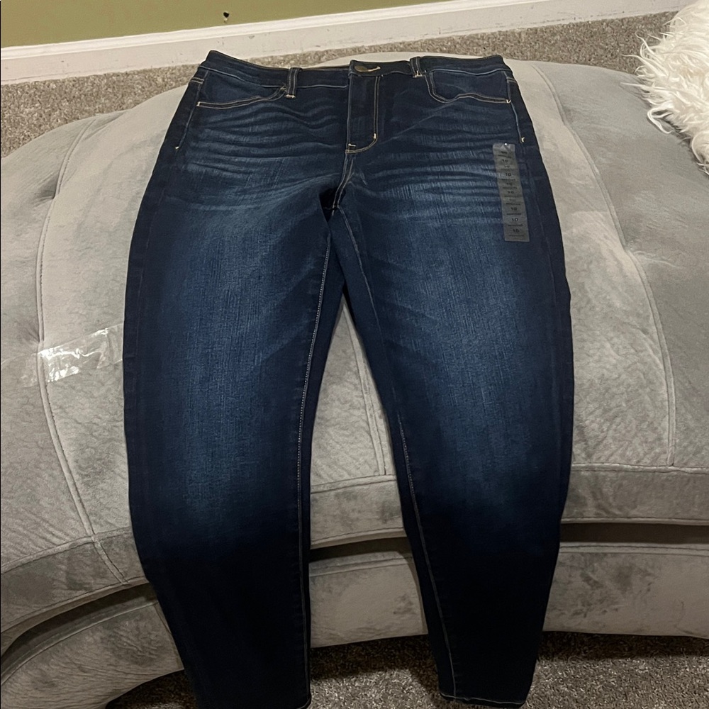 American Eagle Outfitters Women's Dark Blue Skinny Jeans